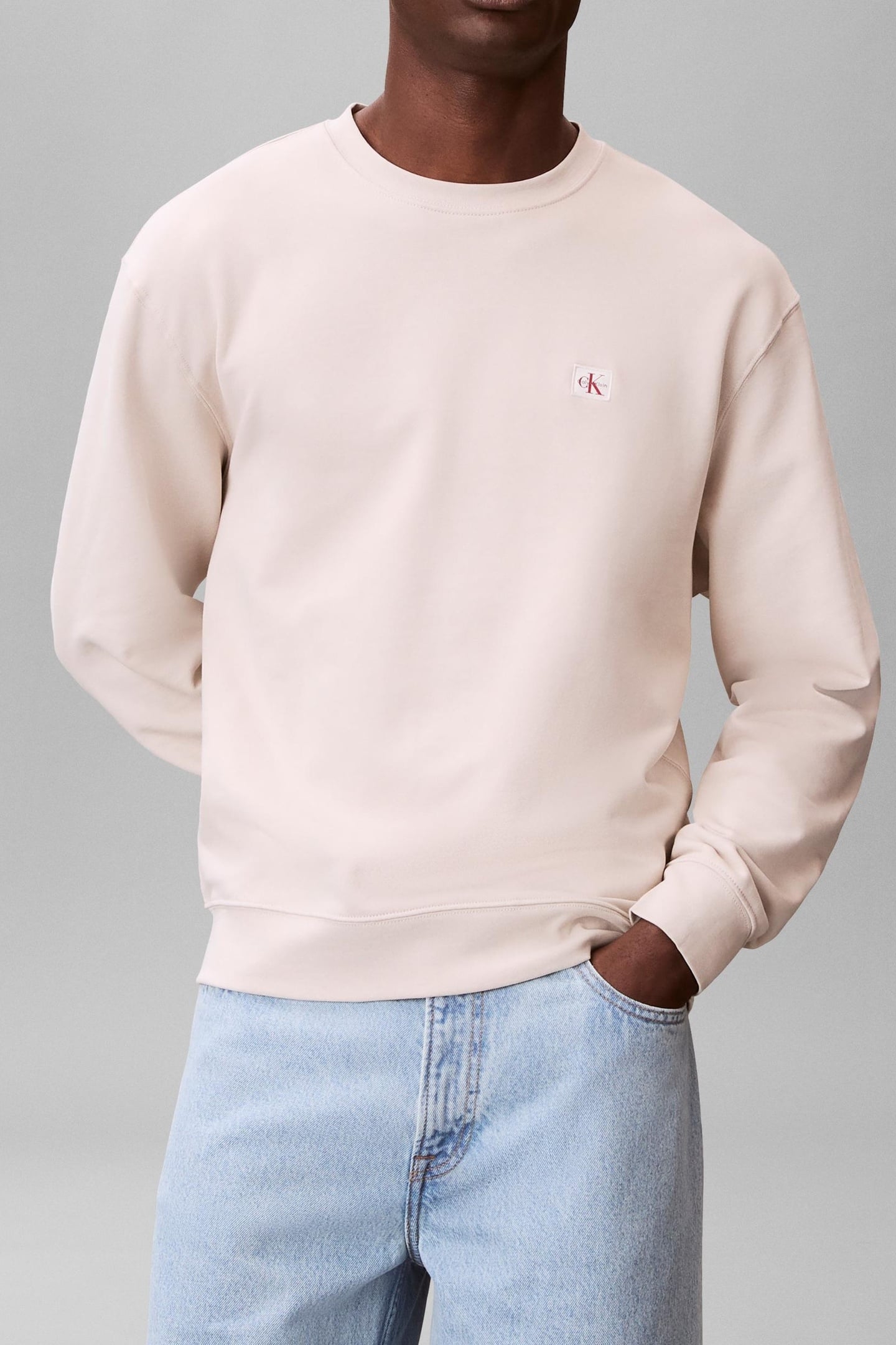 LS EU 350TERRY BADGE SWEATSHIRT OATMEAL 3