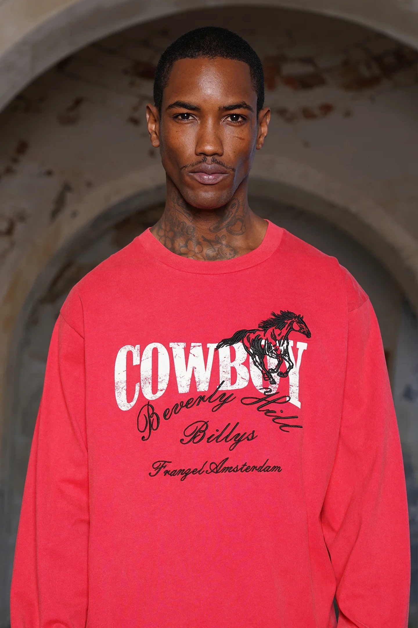 UNISEX RED HORSE RED 1