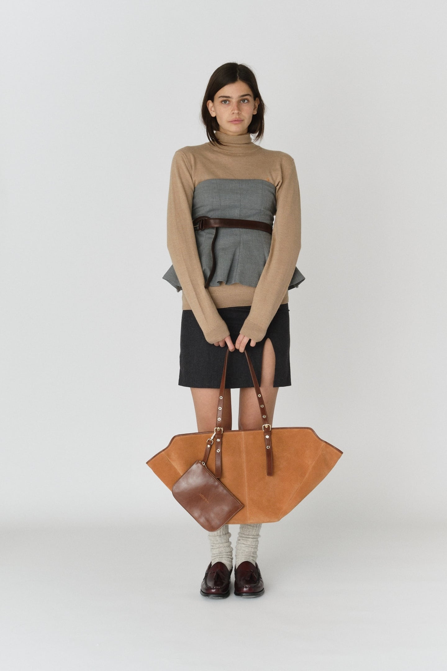 NORA SUEDE TOFFEE W. GOLD 1