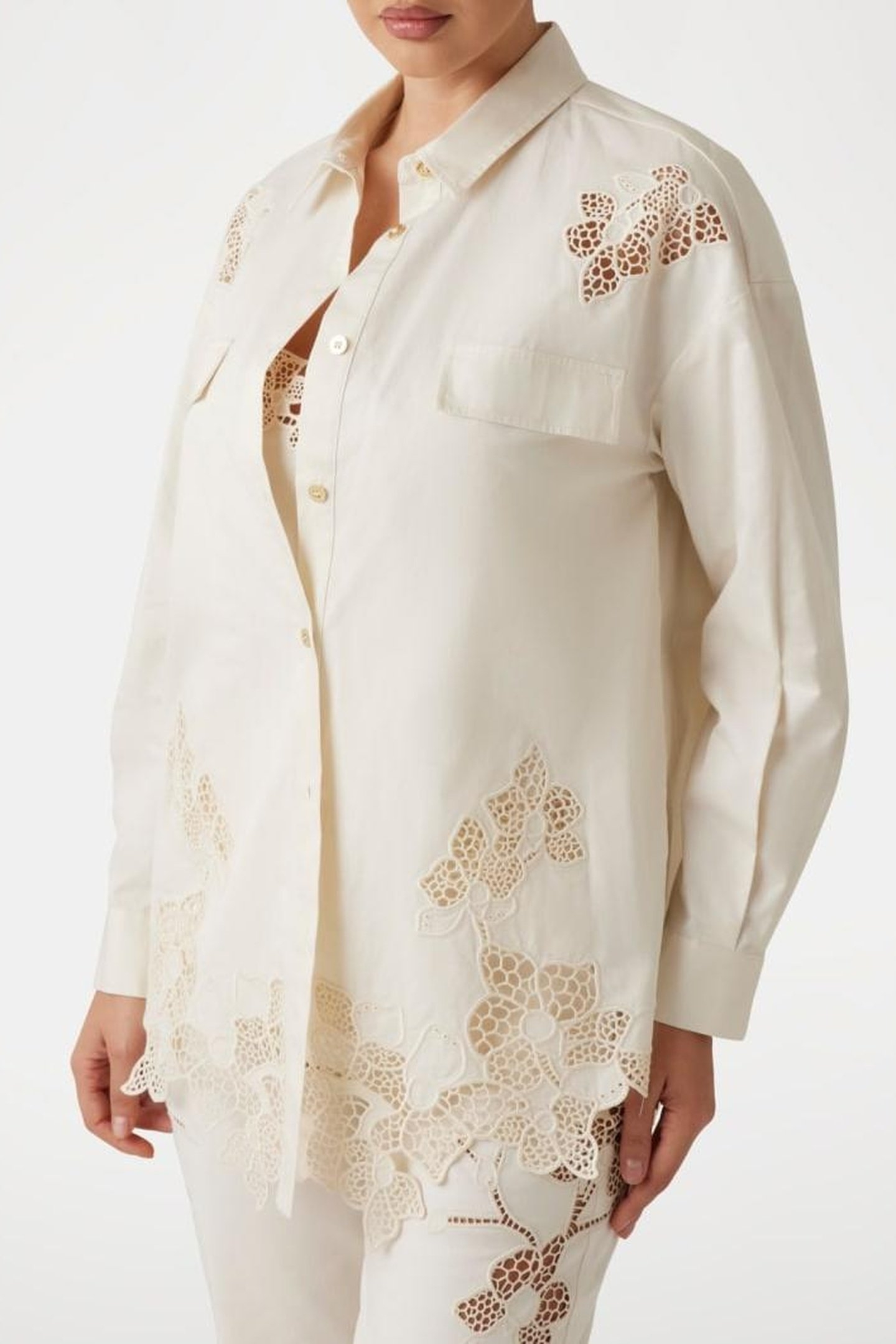 MARCIANO BY GUESS BROOKE EMBRO OVER SHIRT SANDY SHORE 2