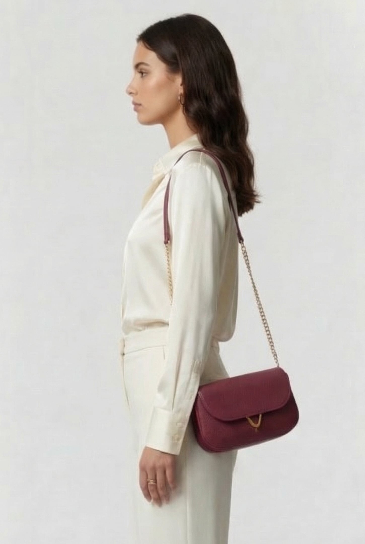 MINI CROSS BODY CHAIN BAG 1