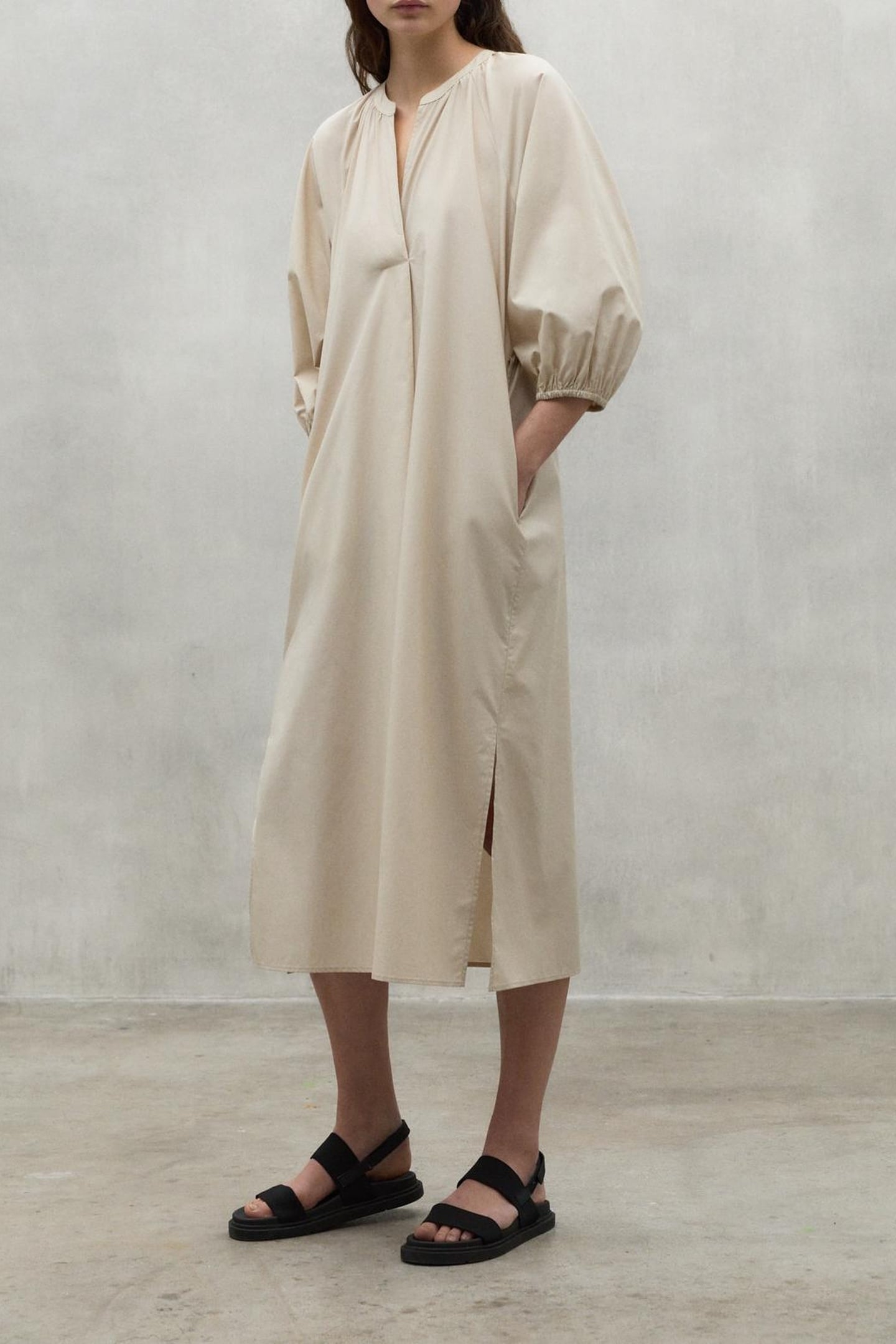 SERPENTINAALF DRESS WHITE SAND 1
