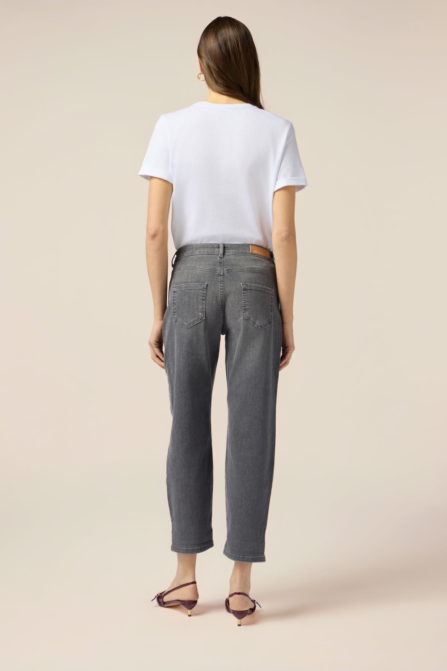 REGULAR JEANS WITH RHINESTONE APPLICATIONS GREY 2