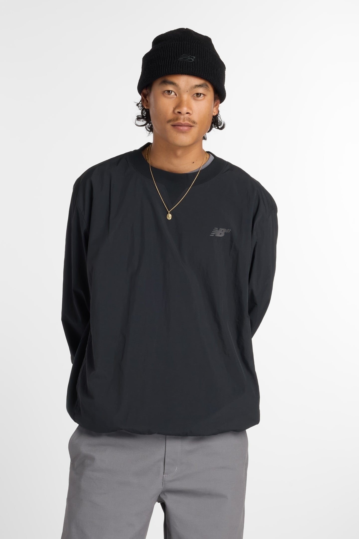 NUMERIC WOVEN CREW BLACK 2