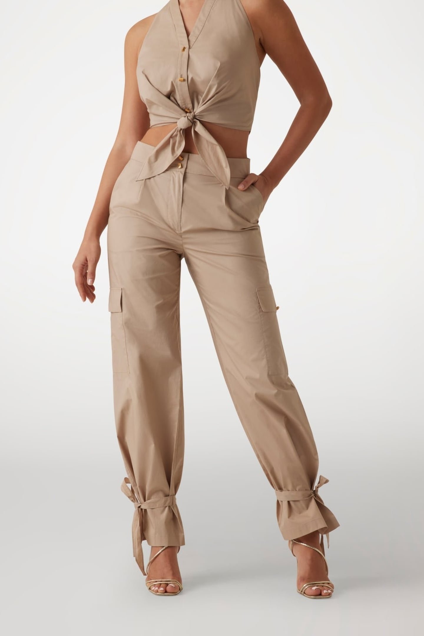 MARCIANO BY GUESS PAT CARGO PANT NATURAL ALMOND 2