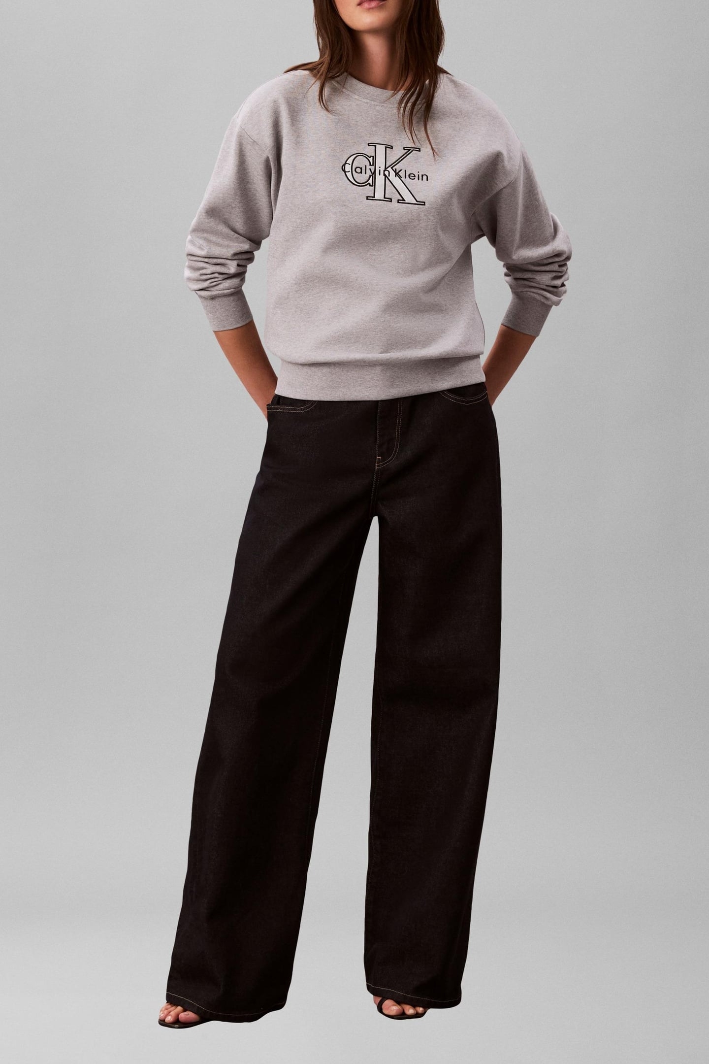 LS FOIL MONOLOGO SWEATSHIRT HEROIC GREY HEATHER 2