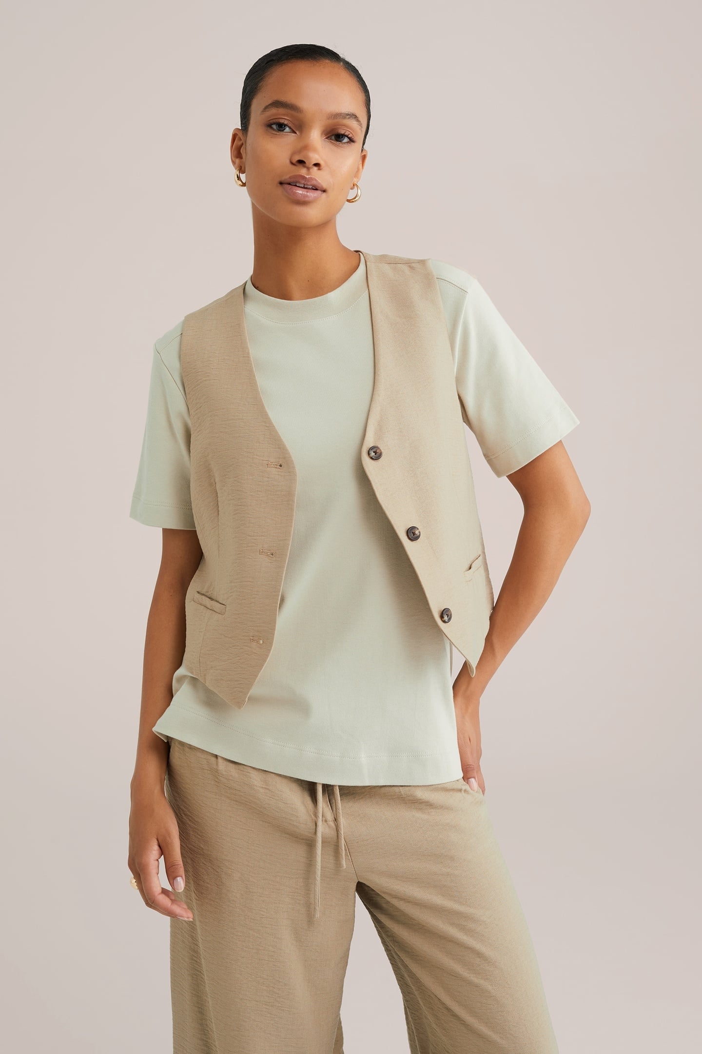 WAISTCOAT BEIGE 1