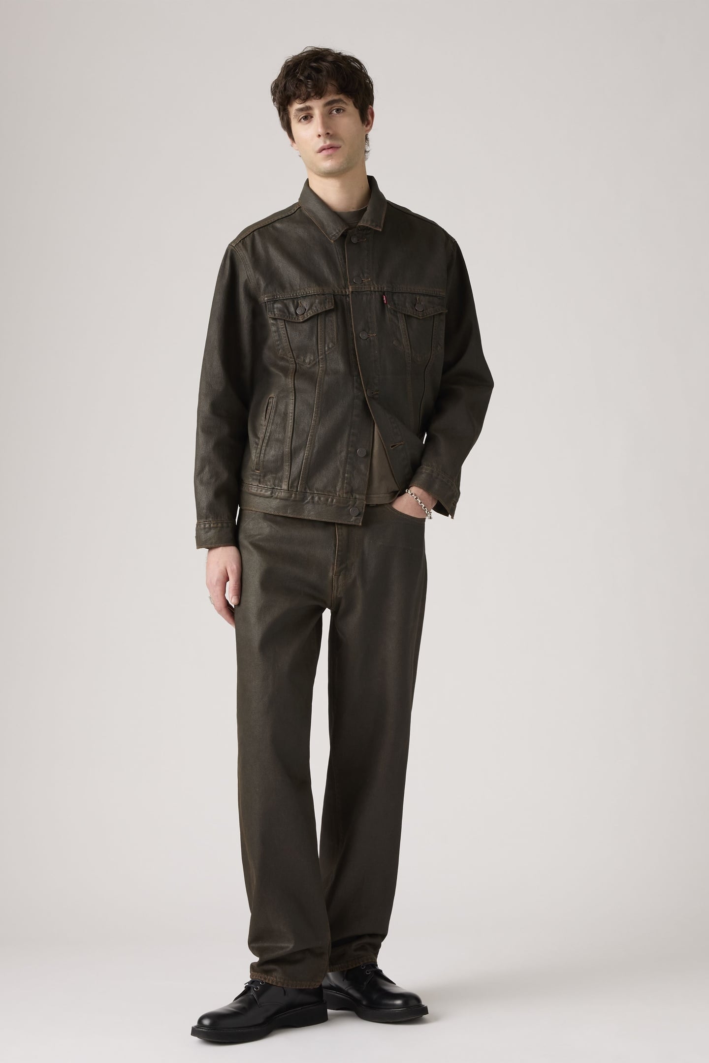 568™ LOOSE STRAIGHT JEANS BROWN 2