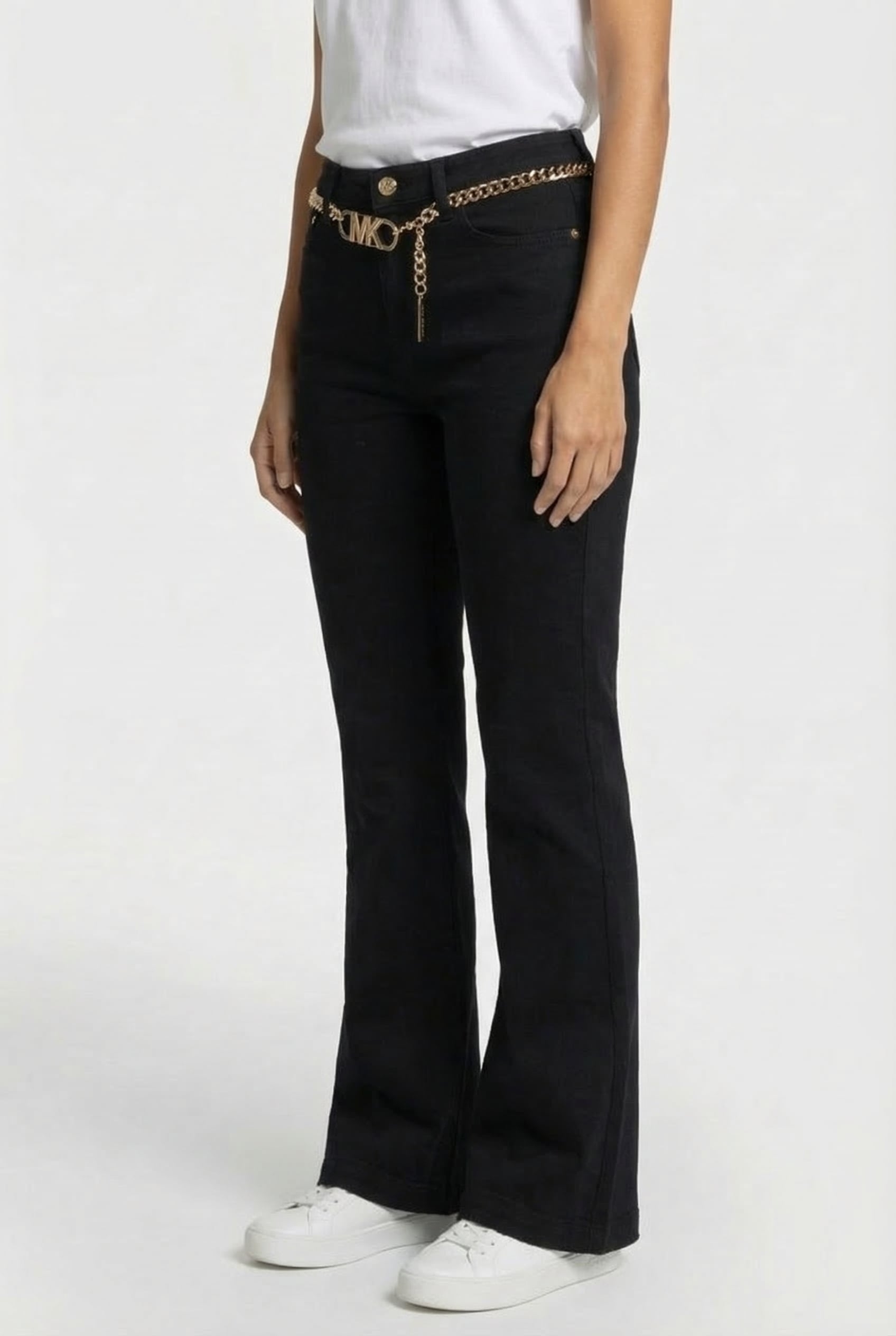 FLARED DENIM JEANS WITH CHAIN BELT IN BLACK 3