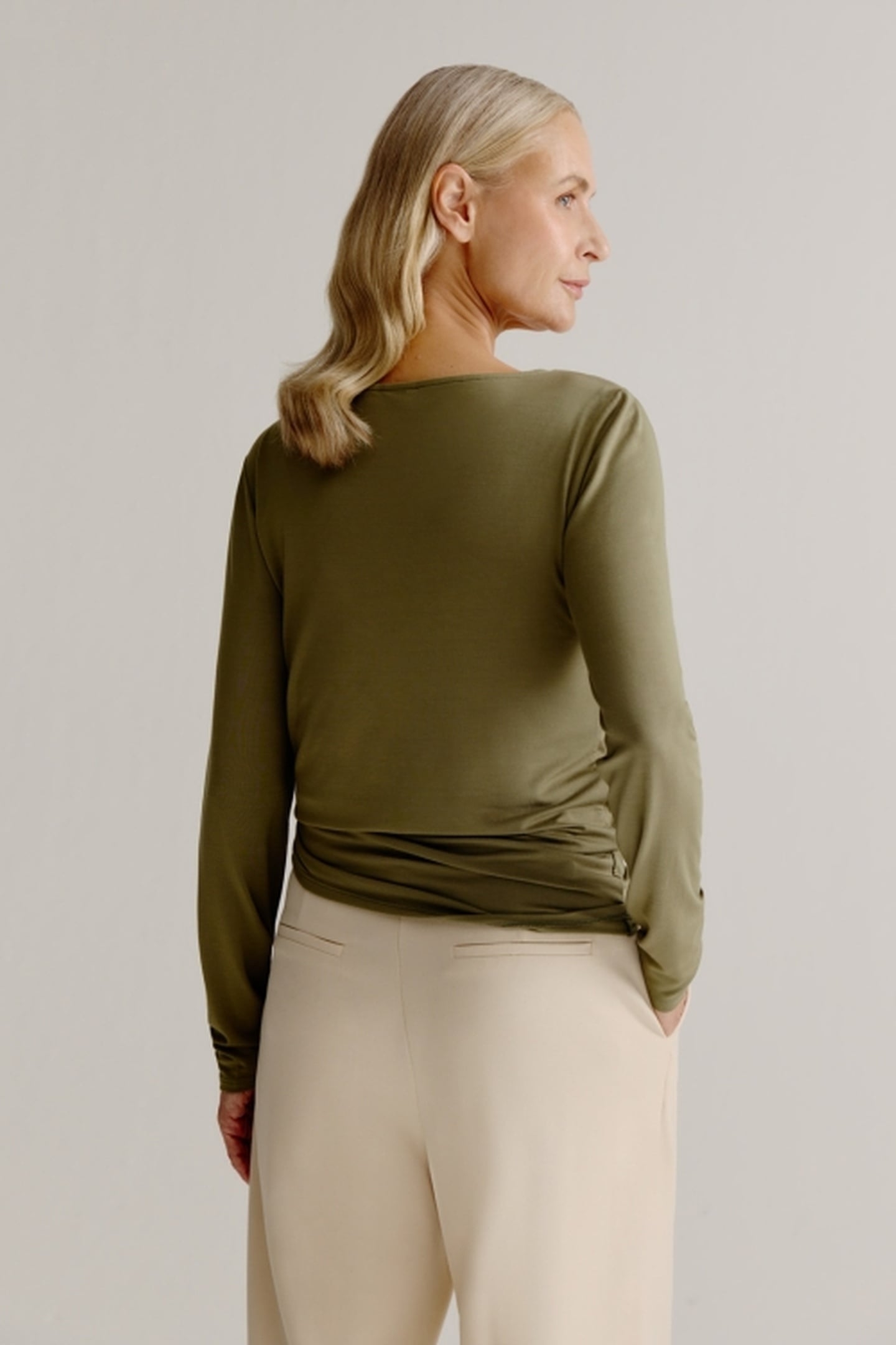 ALINE T-SHIRT SOLID MOSS GREEN 4