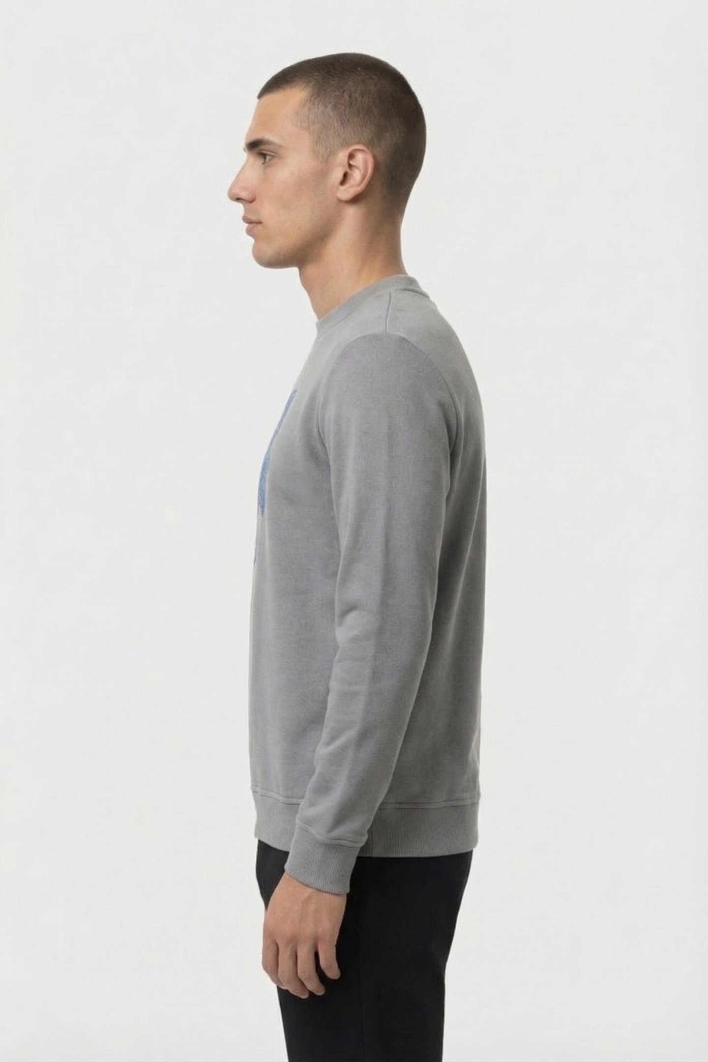 DARK GREY SWEAT CREWNECK 3