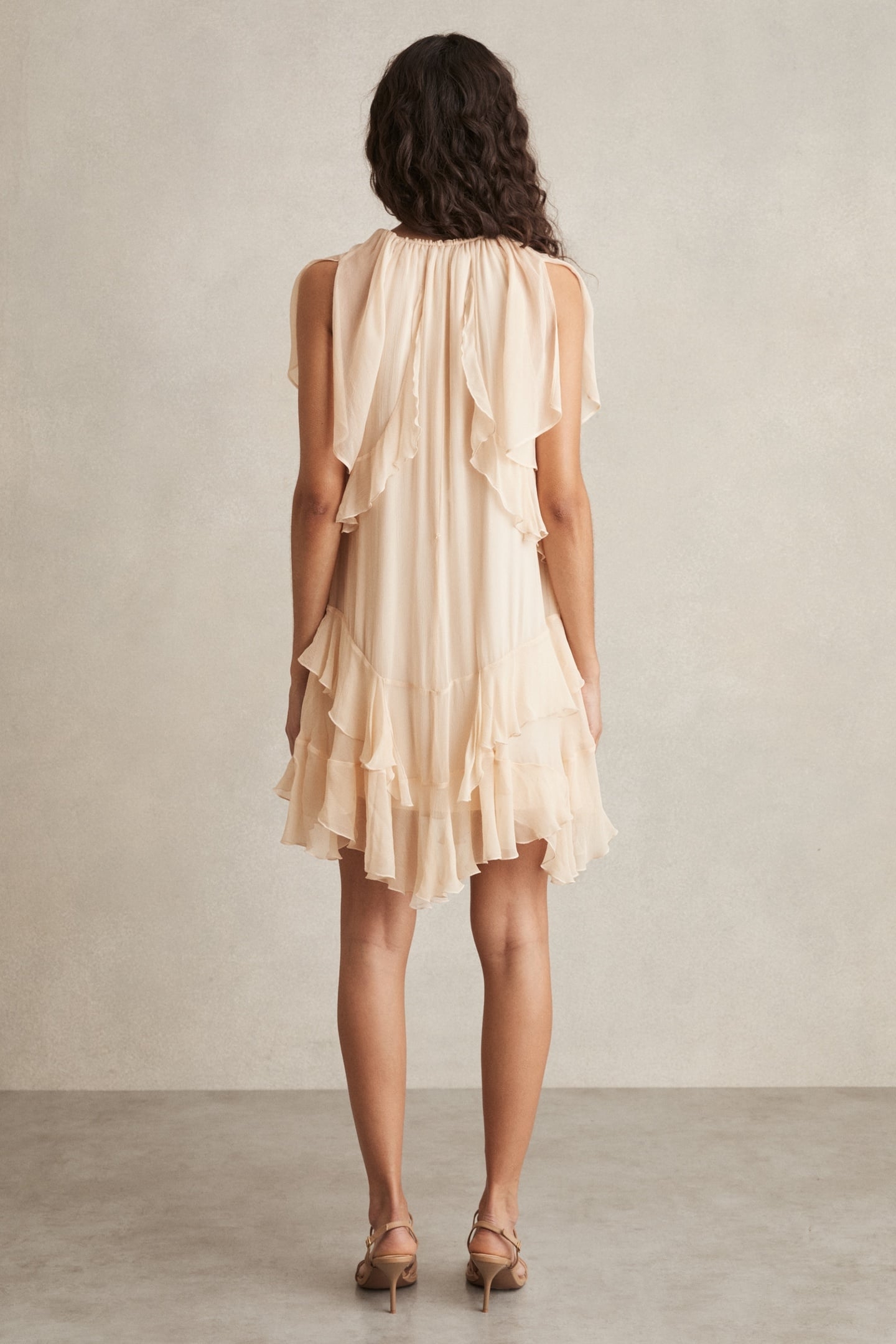 SHORT RUFFLE FLIPPY DRESS PALE PINK 3