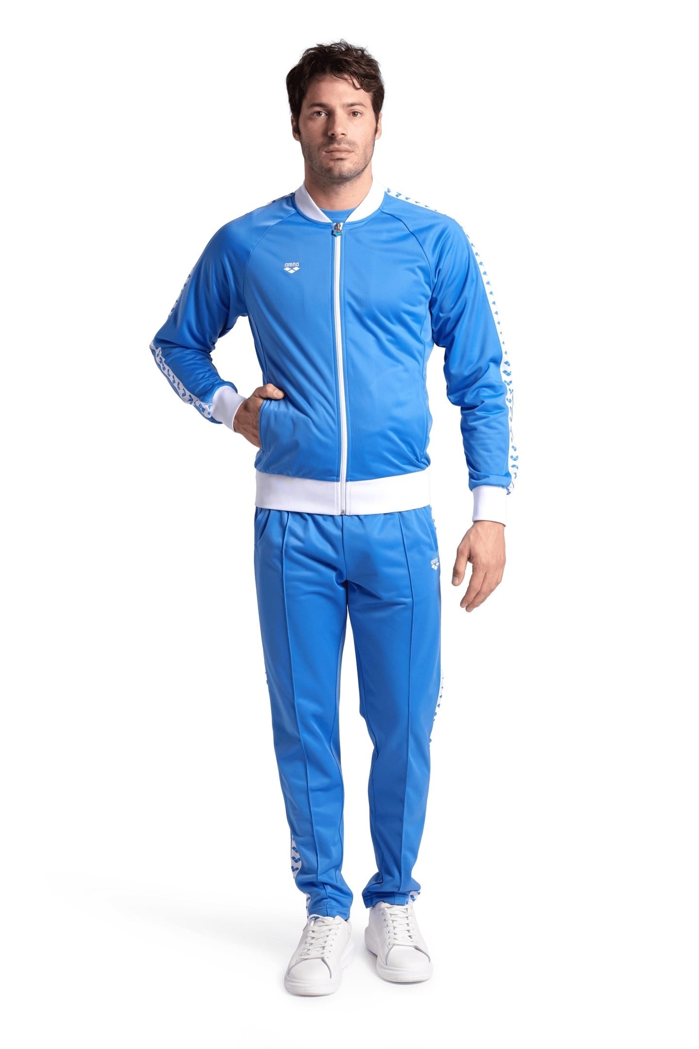 M RELAX IV TEAM JACKET ROY-WHITE-ROY 3