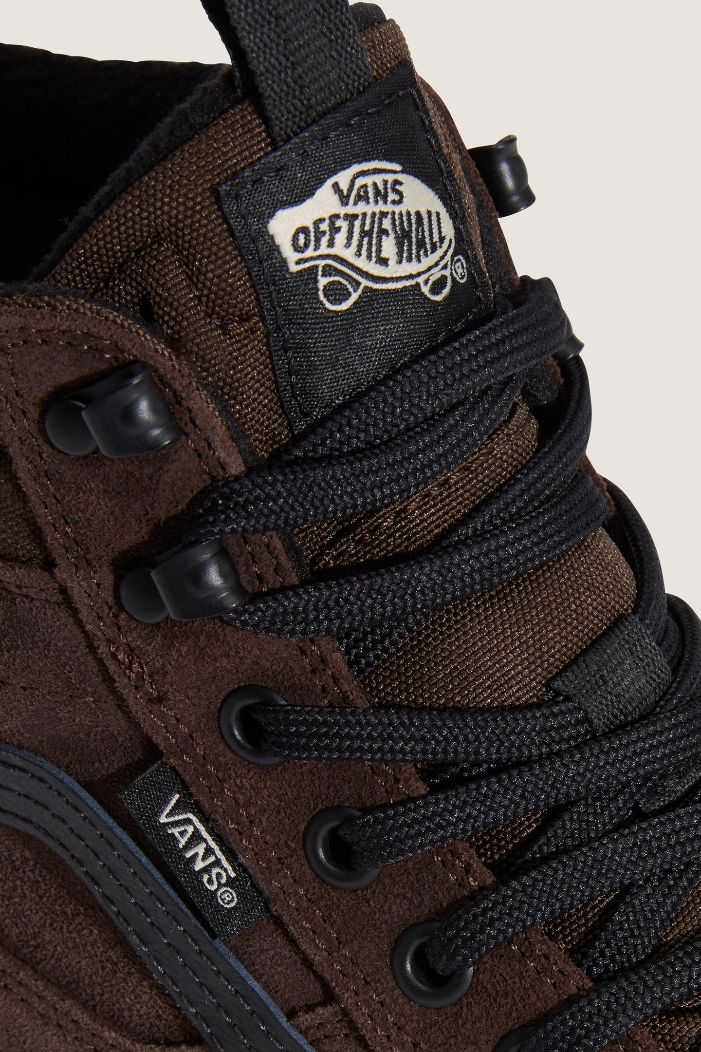 UNISEX SK8-HI WATERPROOF INSULATED BROWN/BLACK 7