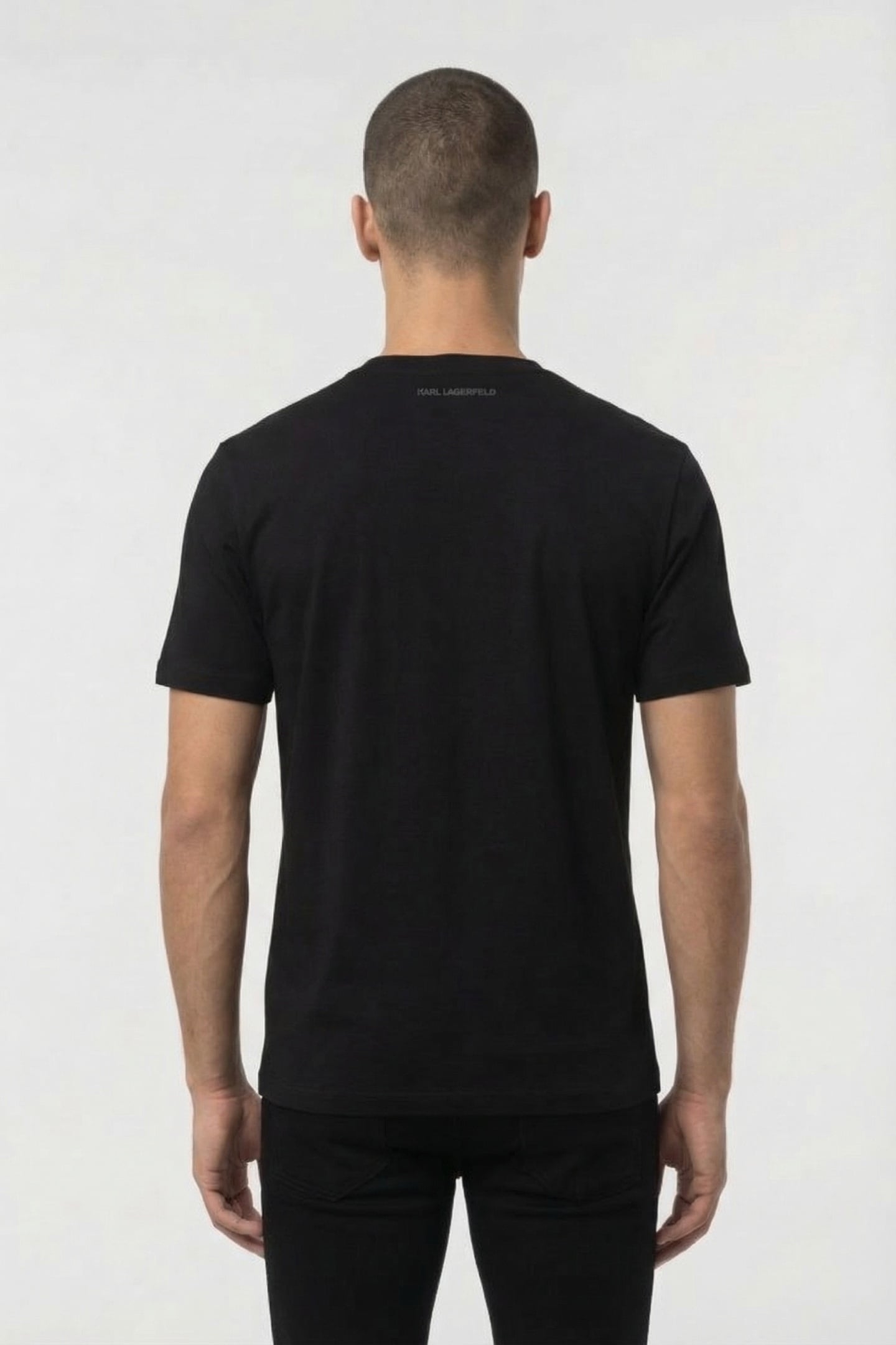 BLACK T-SHIRT CREWNECK 2
