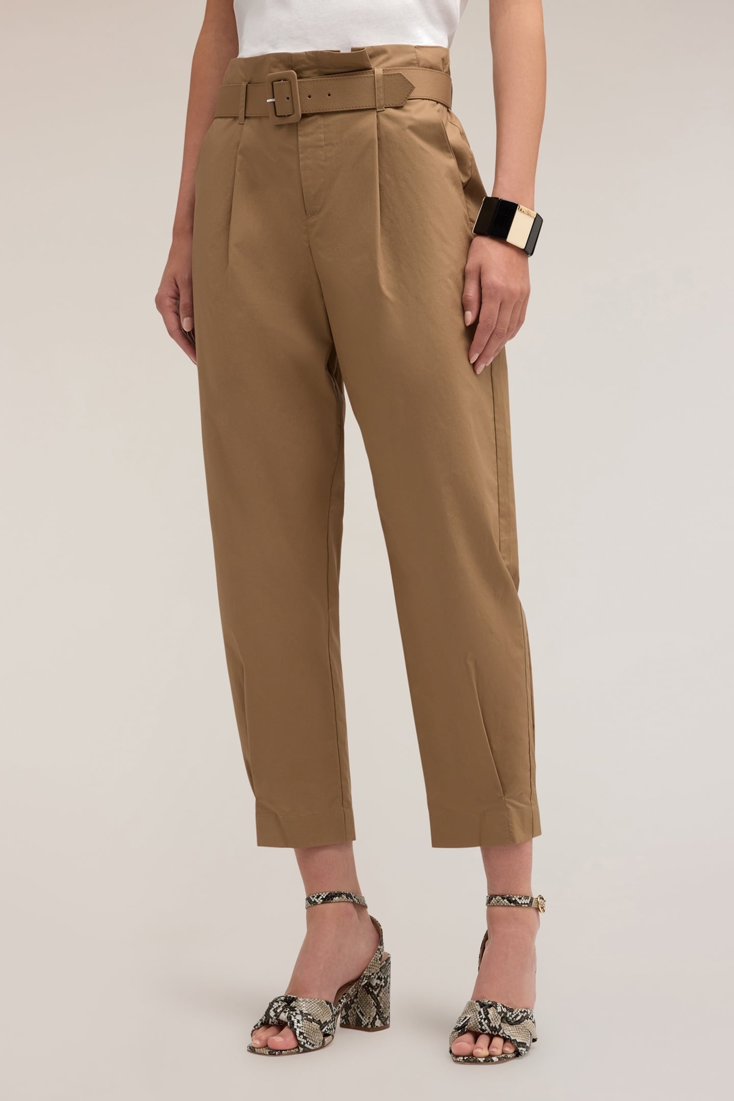 BARREL LEG CHINOS BEIGE 2