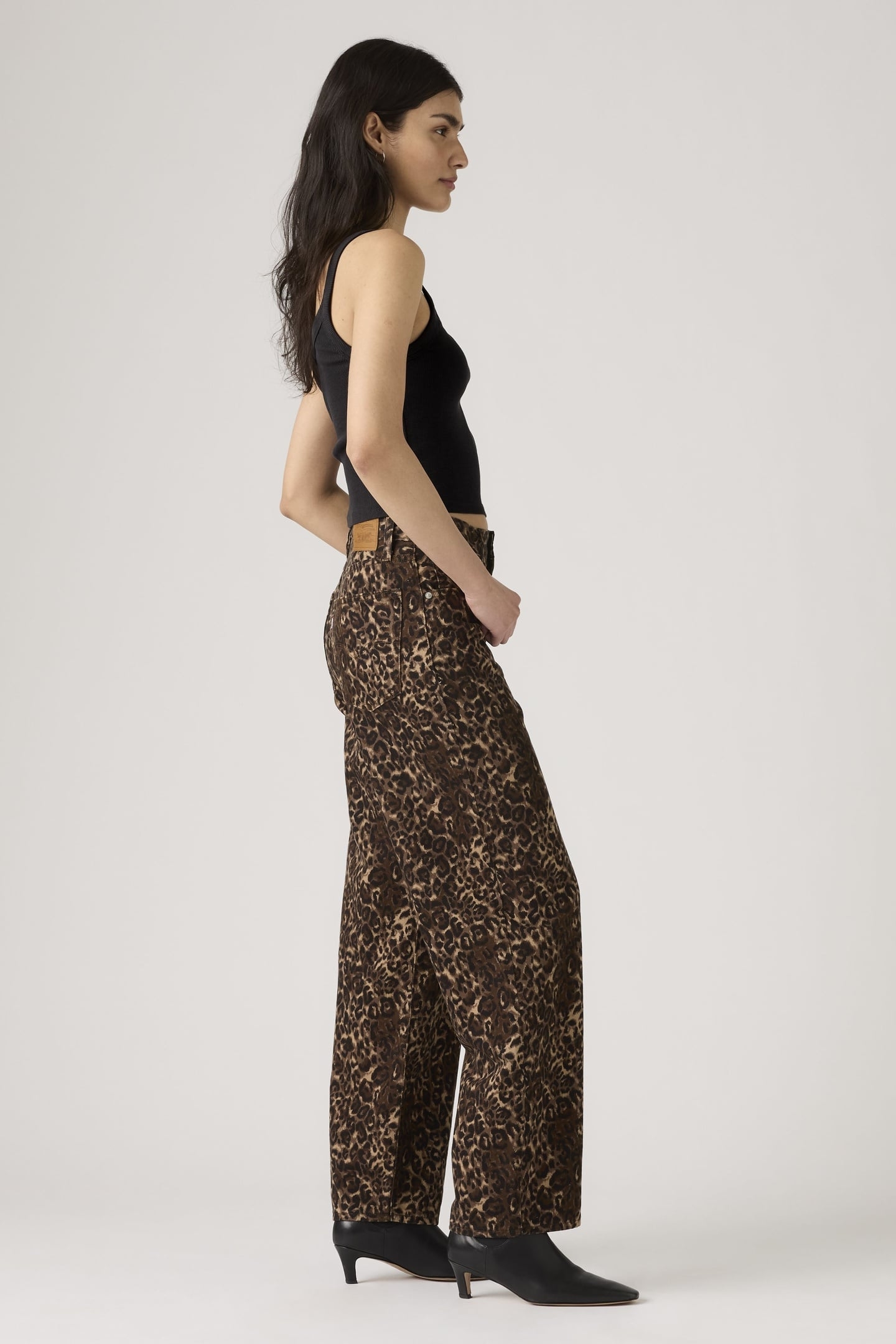 BAGGY DAD LIGHTWEIGHT JEANS BROWN 4