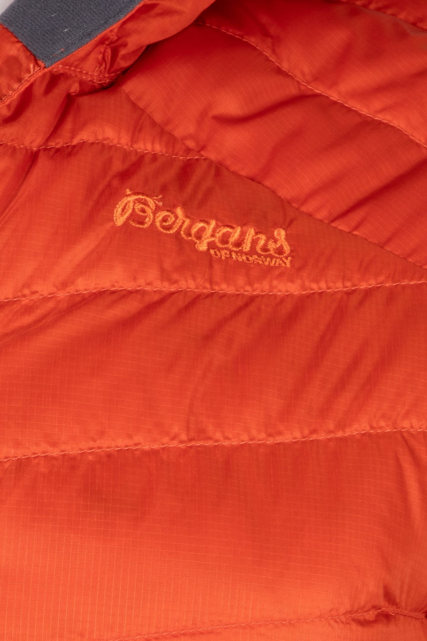 RØROS DOWN LIGHT W JACKET W/HOOD BRICK 5