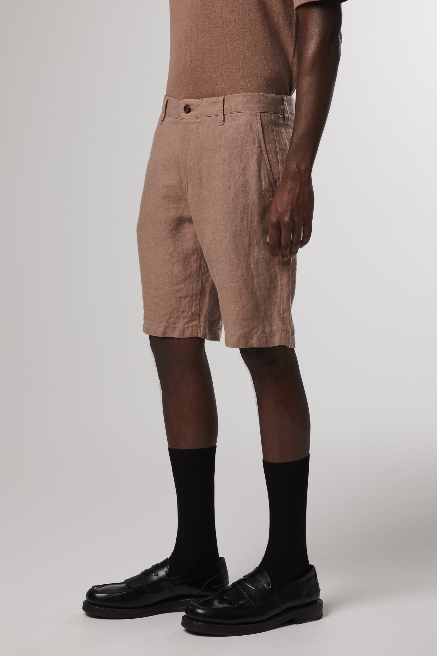 CROWN SHORTS NOUGAT 3