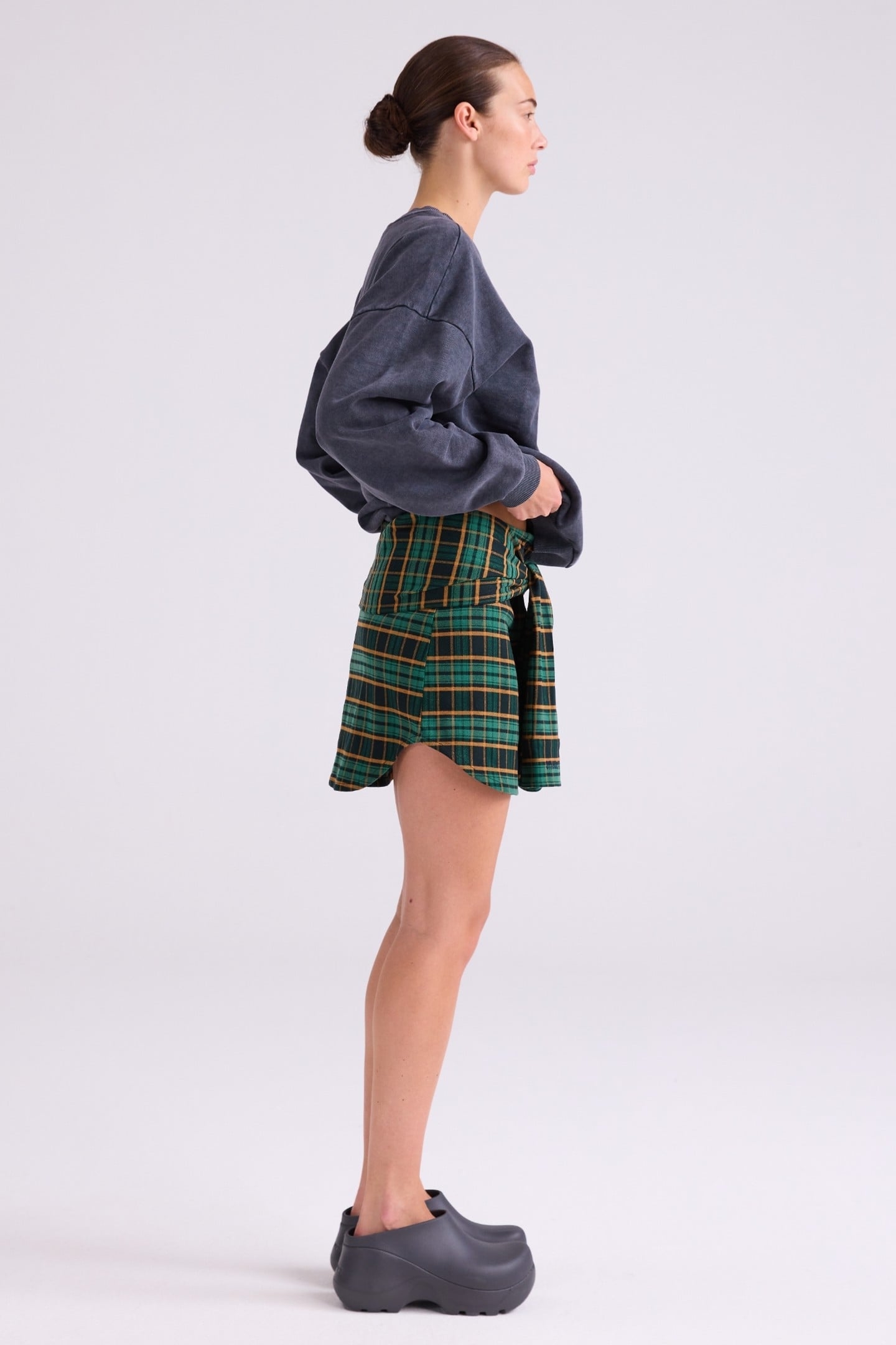 MANNIE SWEATER BLACK 4