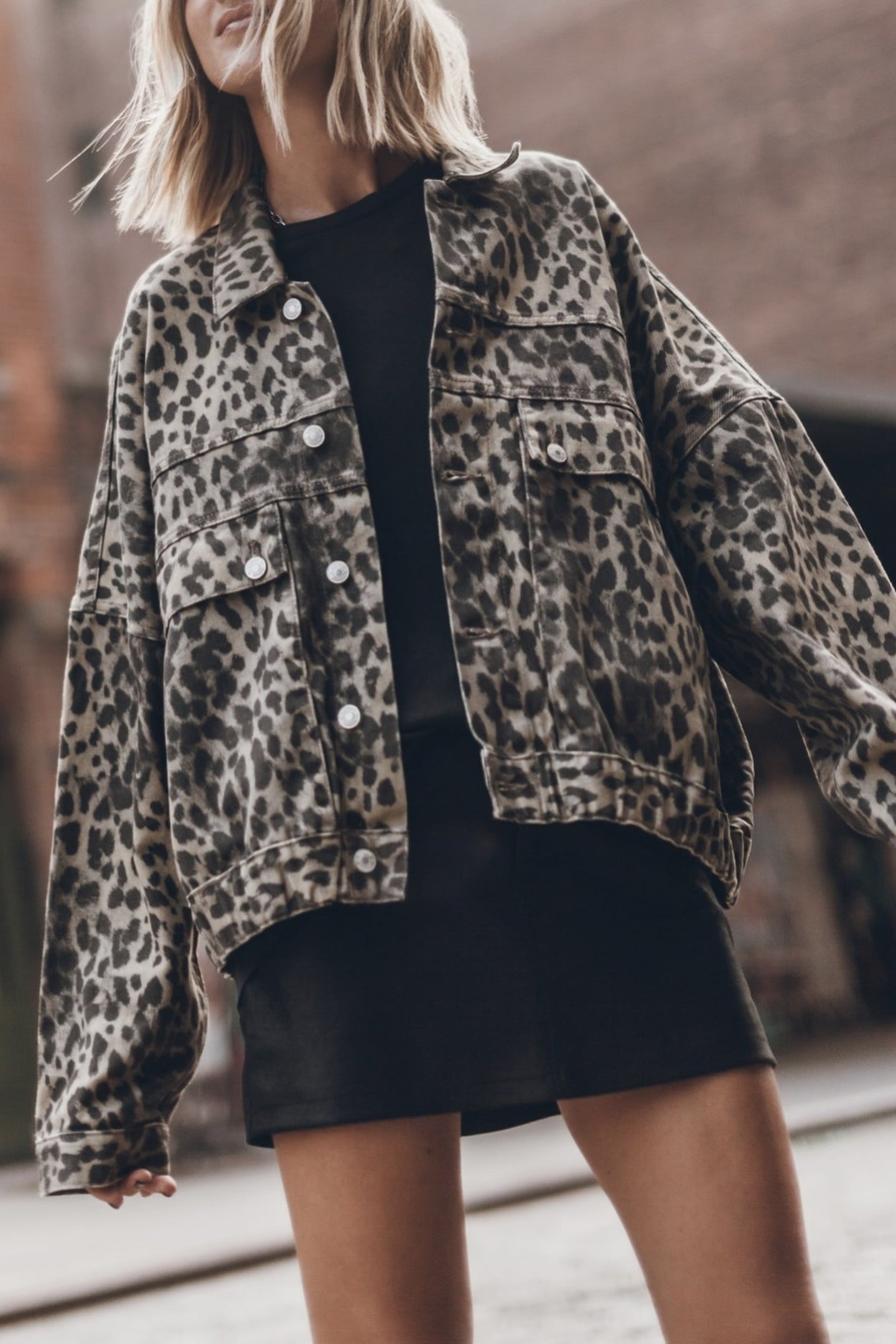 THE LEO DENIM JACKET BLACK 1