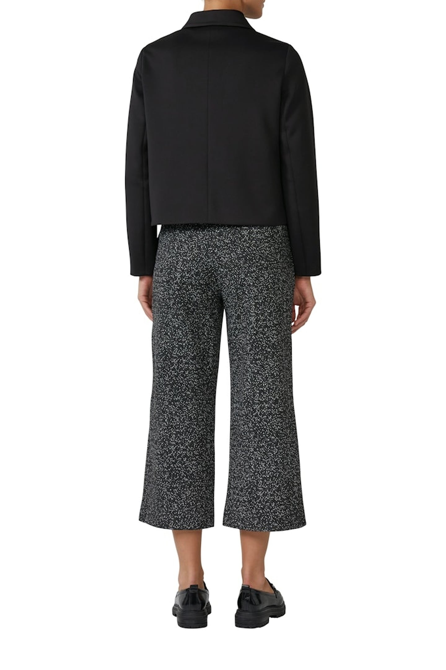 JACKETS INDOOR BLACK 6