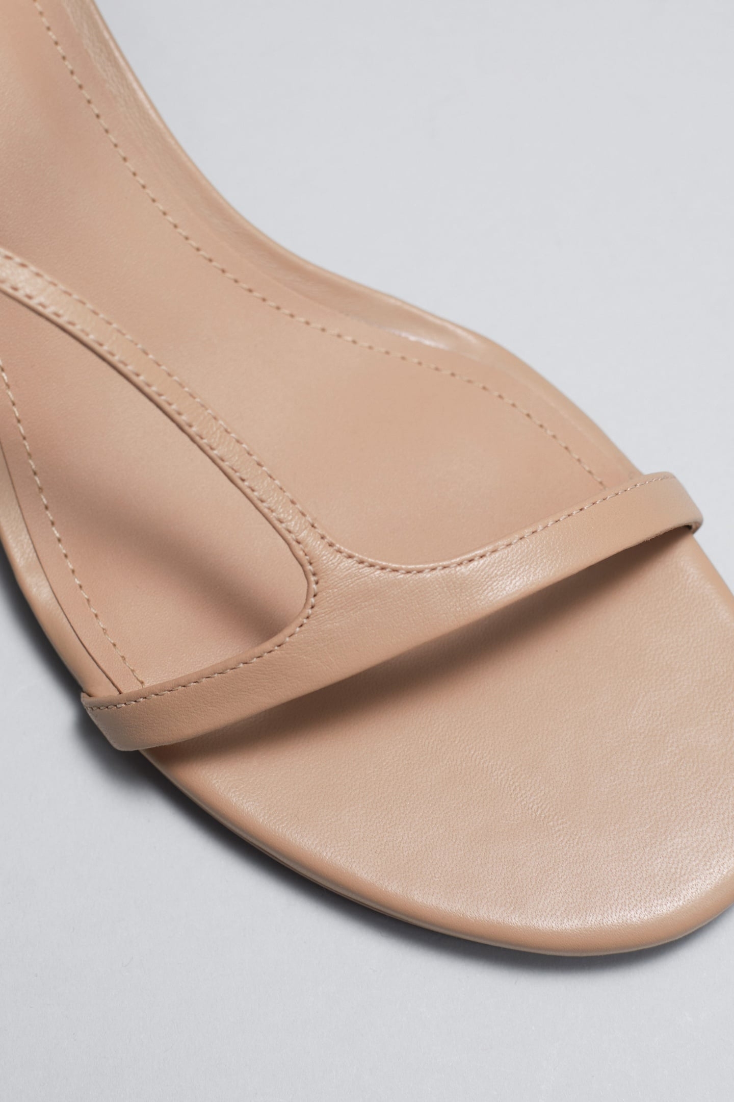 SANDA BLOCK HEEL SANDALETTE BEIGE 3