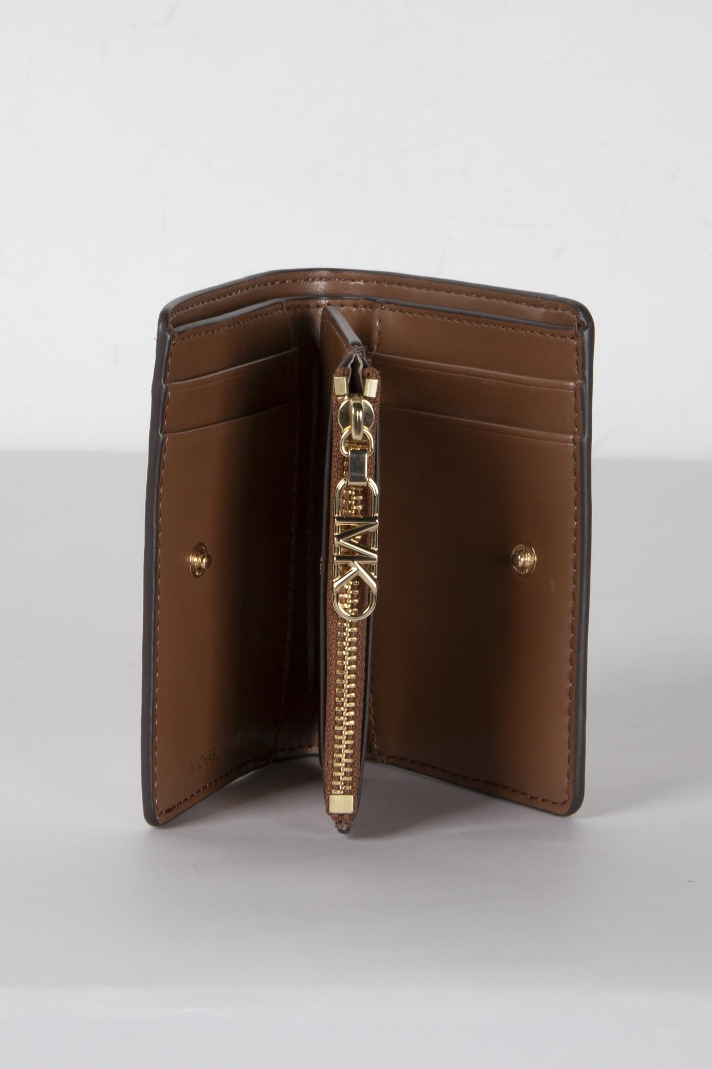 MEDIUM SNAP COIN BILLFOLD VANILLA/ACRN 4
