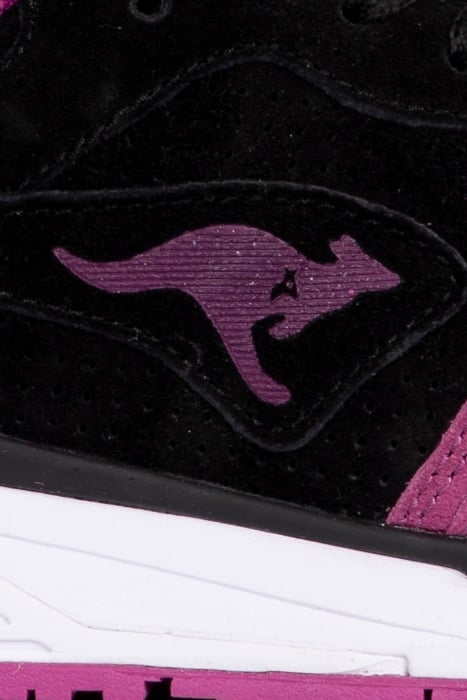 OMNIRUN BLACK/SUPER PINK 3