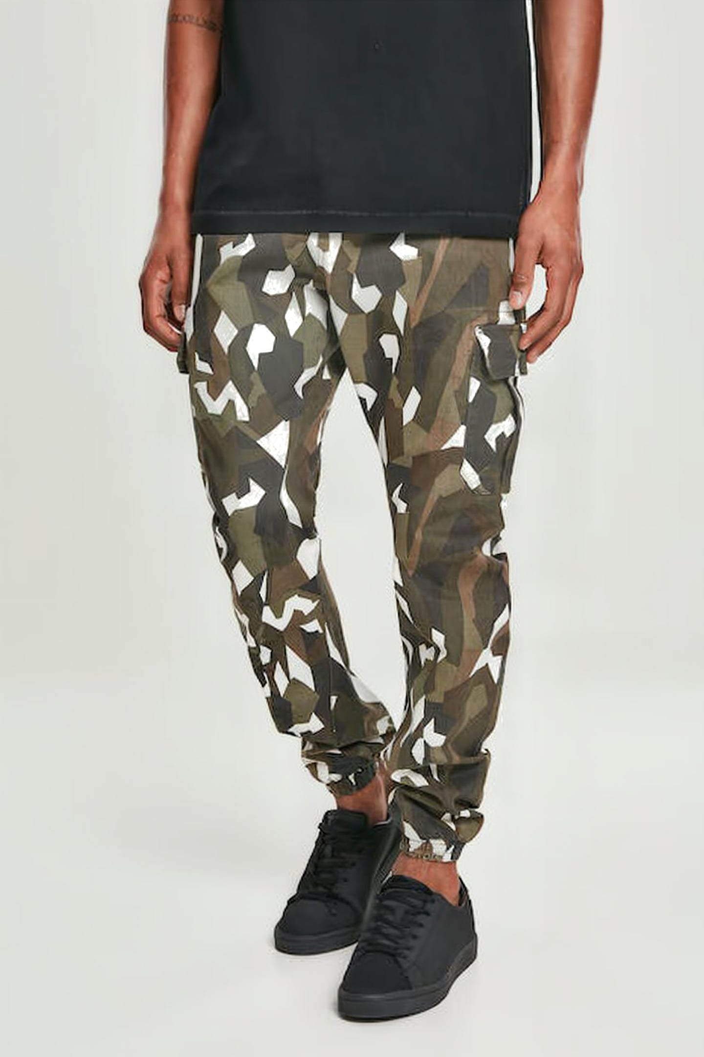 GEOMETRIC CAMO STRETCH TWILL CARGO PANTS WOOD CAMO 2