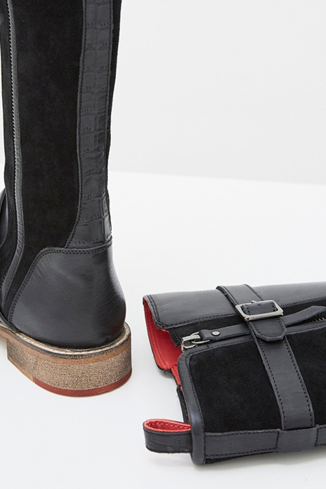 BRIT BUCKLE LEATHER LONG BOOTS PURE BLACK 4