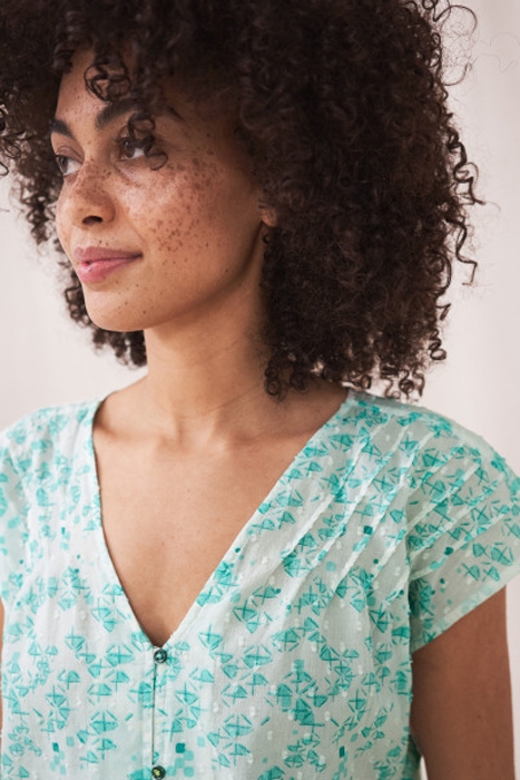 RAE ORGANIC COTTON VEST WHITE MULTI 2