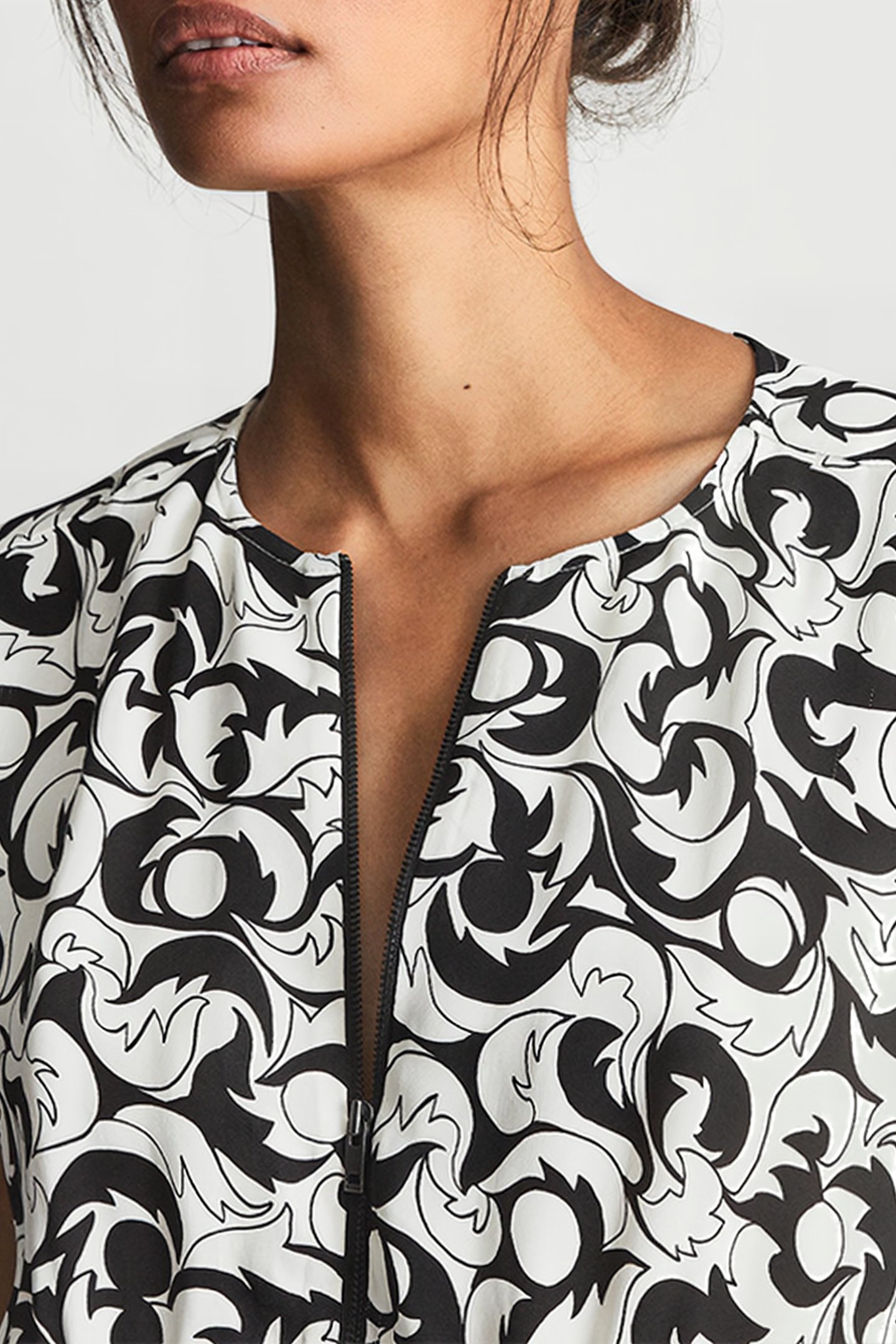 MARIE DRESS BLACK/WHITE 5