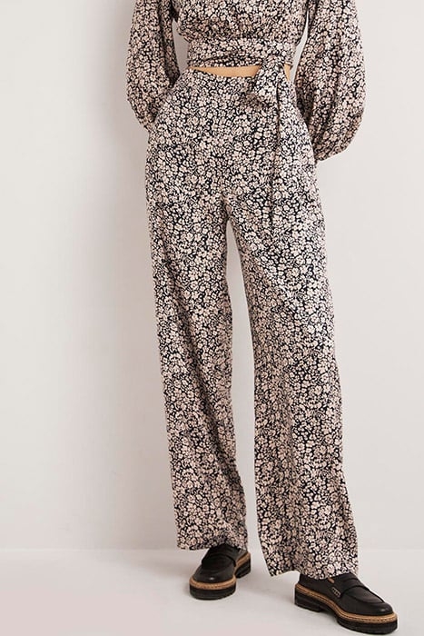 PULL ON FLUID TROUSERS SND 1