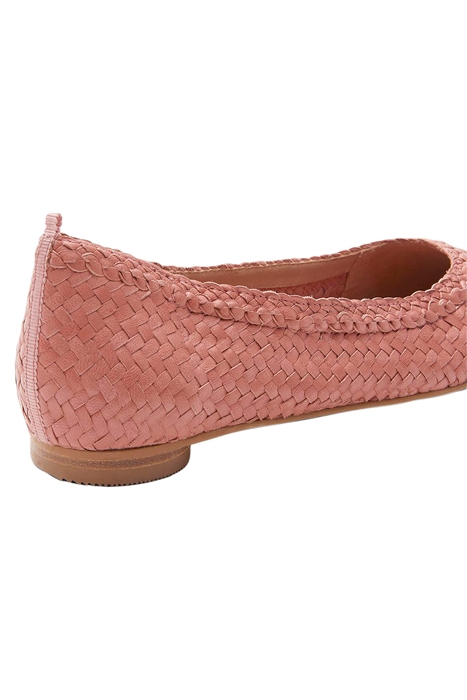 ALMOND TOE BALLERINAS LRD 3