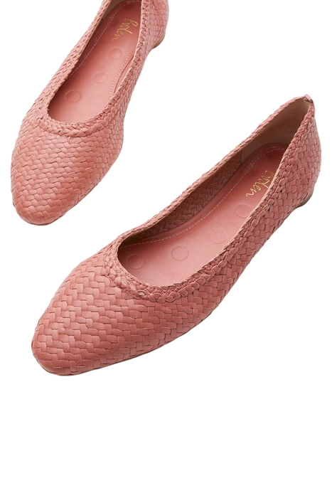 ALMOND TOE BALLERINAS LRD 2
