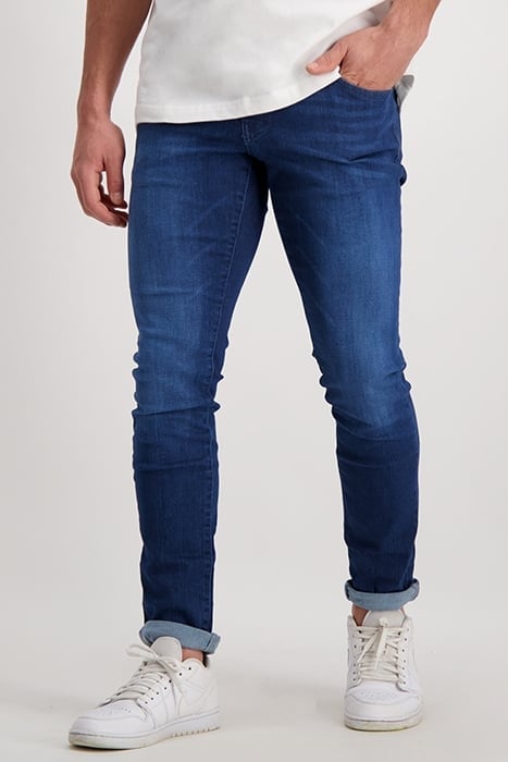 JEANS BOAS SLIM FIT DARK USED 2