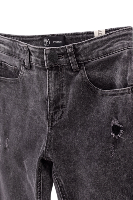 BOYS’ MEDIUM GREY RELAXED JEANS WITH PLACED WORN PATCHES MED 3