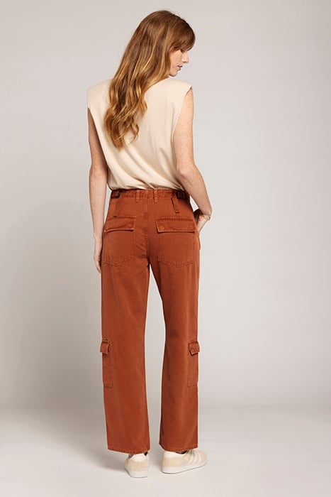 THE COMMODORE LOOSE FIT CARGO CAPPUCCINO 3