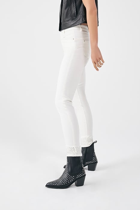 WHITE STUDDED CUFF SCULPT UP HIGH-WAIST SLIM JEANS 4