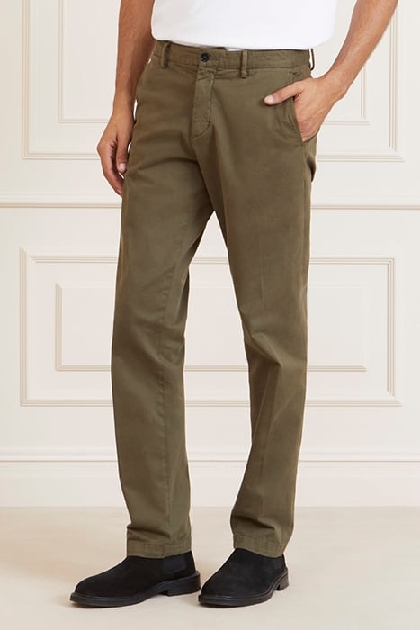 BEN URBAN CHINO OLIVE MORNING 1