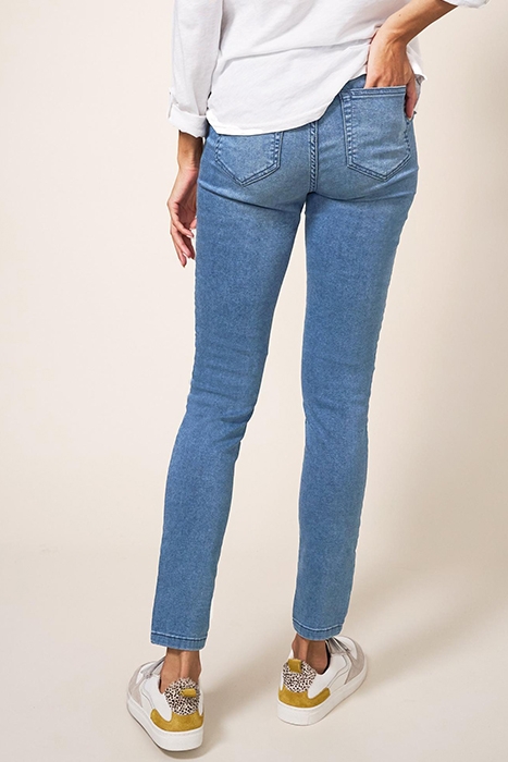 JANEY JEGGING LIGHT DENIM 2