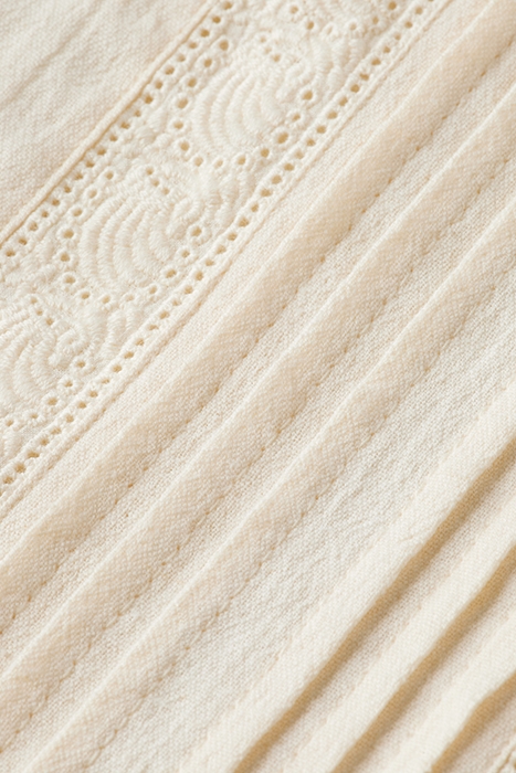 TOP WITH EYELET DETAILS SOFT ICE 3