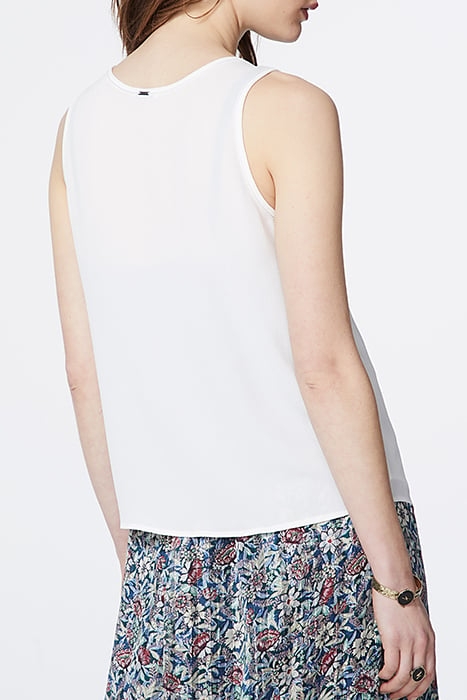 SILVER TOPSTITCHED CRÊPE SLEEVELESS TOP 2