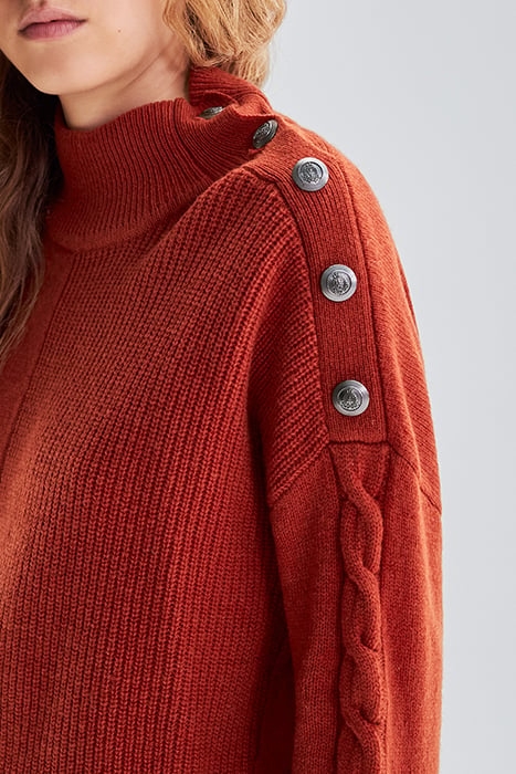 TOMETTE RED SWEATER, ENGRAVED BUTTONS ON SHOULDER 6