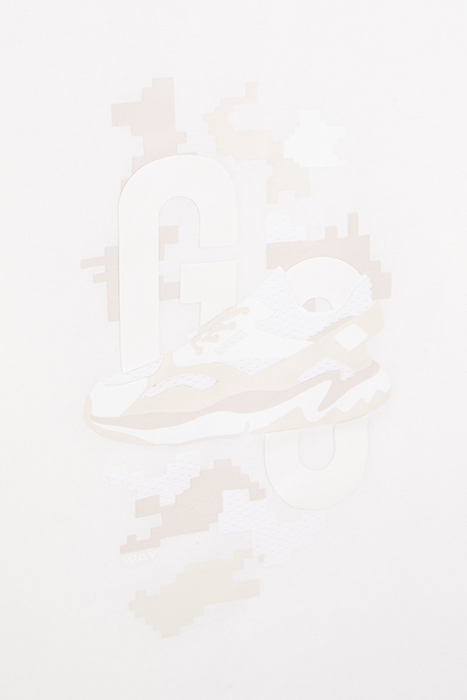 BOYS’ WHITE TRAINER PROFILE IMAGE T-SHIRT 5