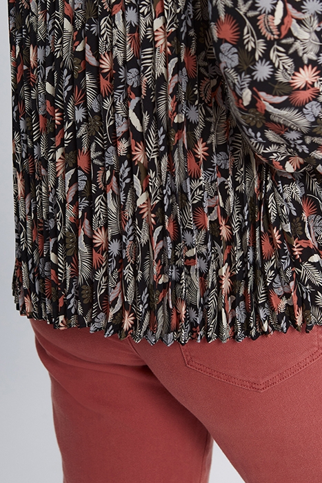 BLACK PLANT PRINT PLEATED SHIRT 7