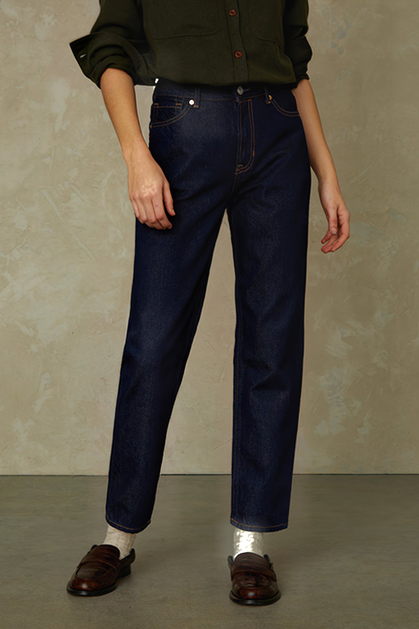 CAROLINE CROPPED CLEAN BLUE RINSE 1