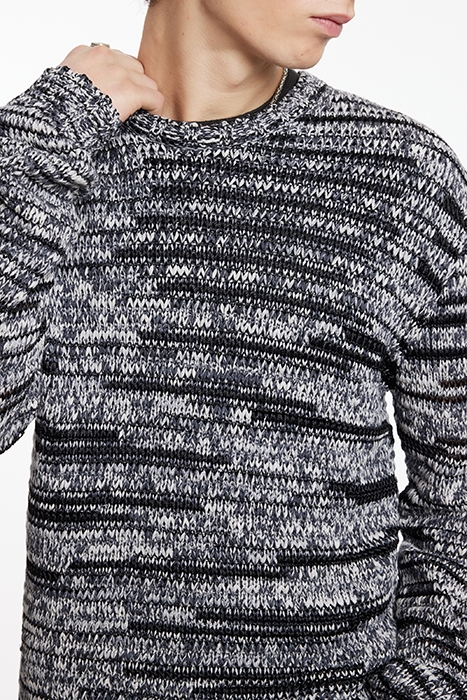 PINAL EASY FIT LONG SLV CREWNECK WITH MU BLACK 3