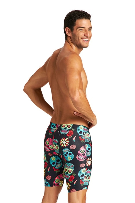 M CRAZY SKULLS CARNIVAL JAMMER BLACK MULTI 2